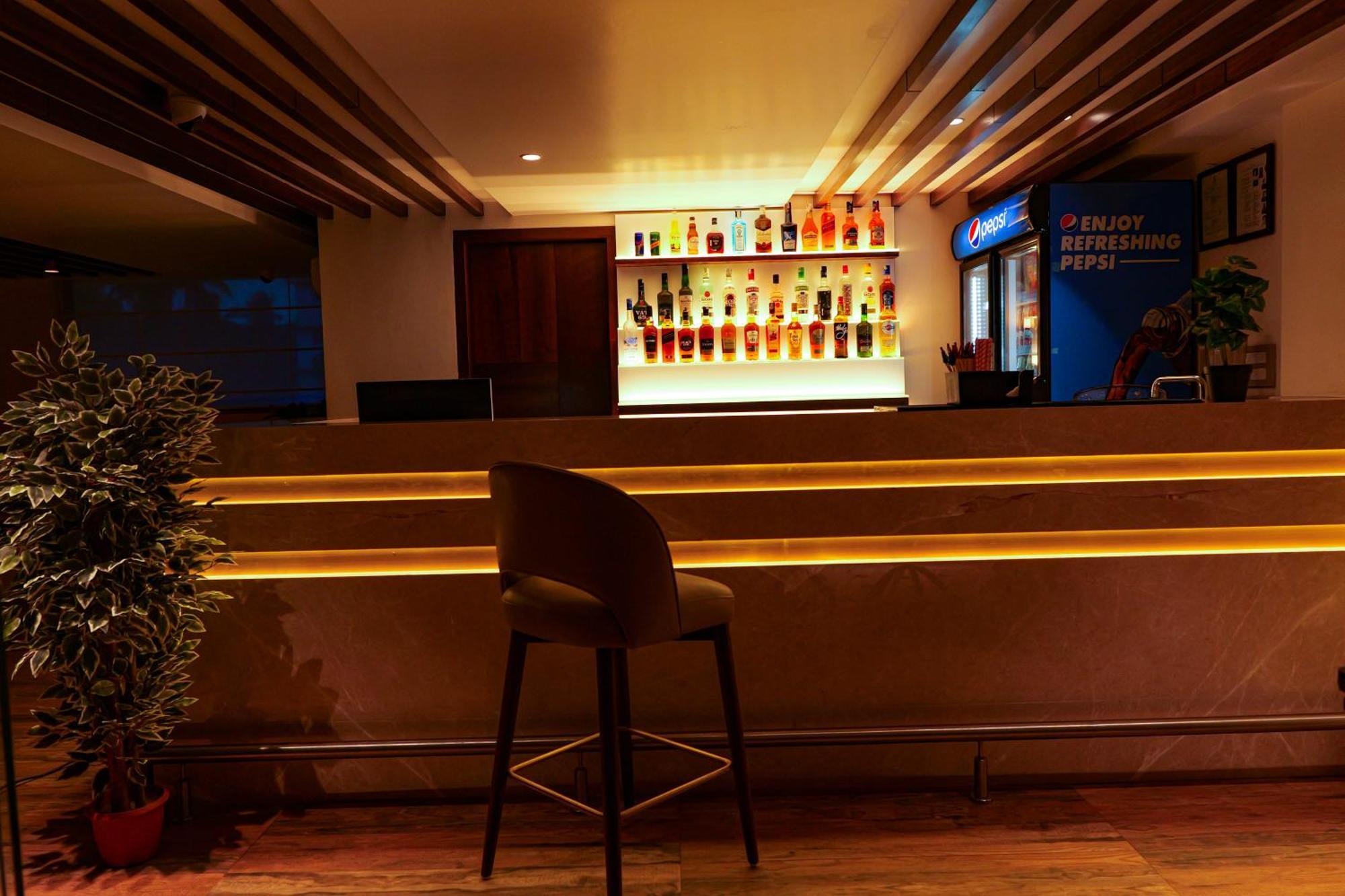 Hotel Uva Manish Kundapur Exteriér fotografie